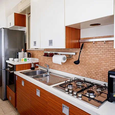 Dimora: A Casa Di Pier Apartment Bari Exterior photo